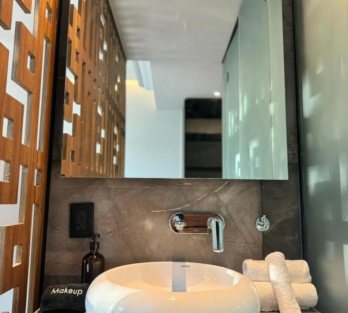 Iik Tulum By Groovy Stays- A Hip Condo-Hotel With Wifi, Rooftop, Pool, Sleeps 6 アパートホテル